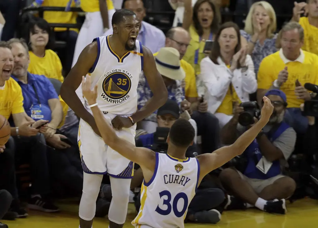 kevin-durant-stephen-curry-2