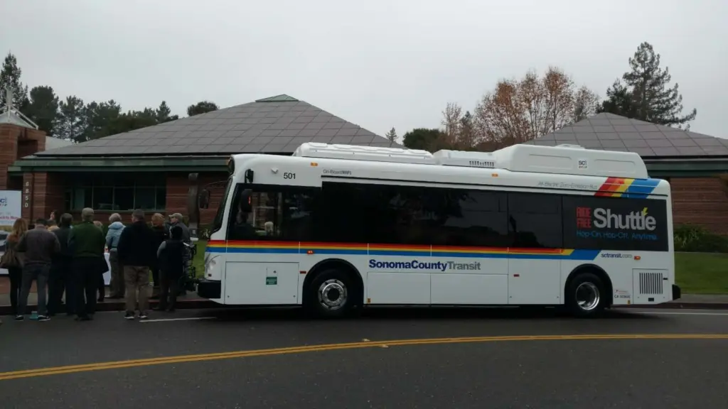 sebastopol-electric-bus-1