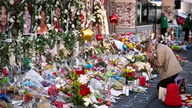buddhists-offer-blessings-to-star-dance-studio-shooting-victims