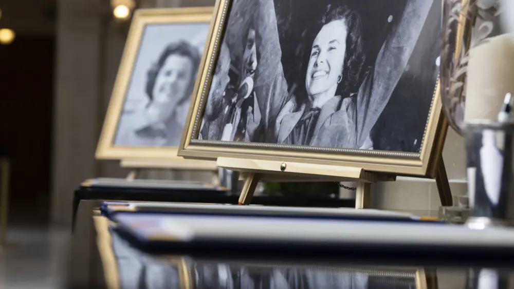 obit-feinstein