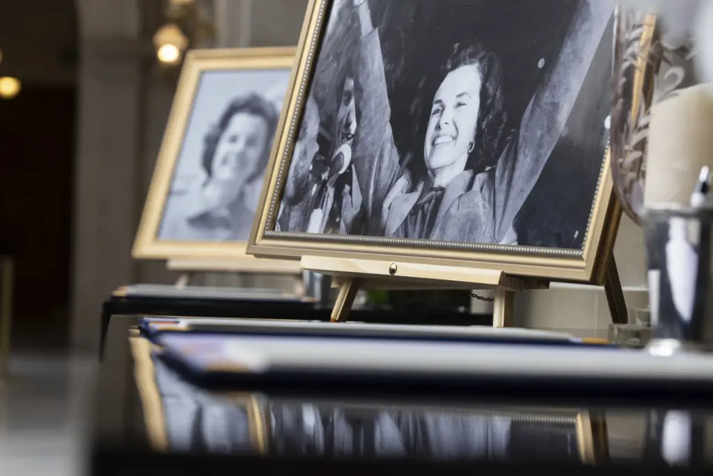 obit-feinstein