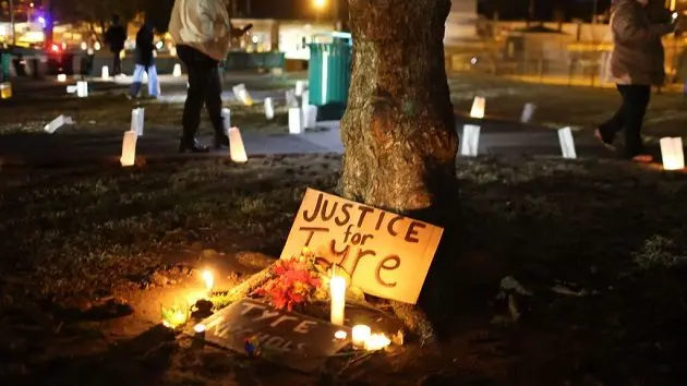memphis-awaits-release-of-police-body-cam-video-of-tyre-nichols-arrest-prior-to-his-death-days-later-2