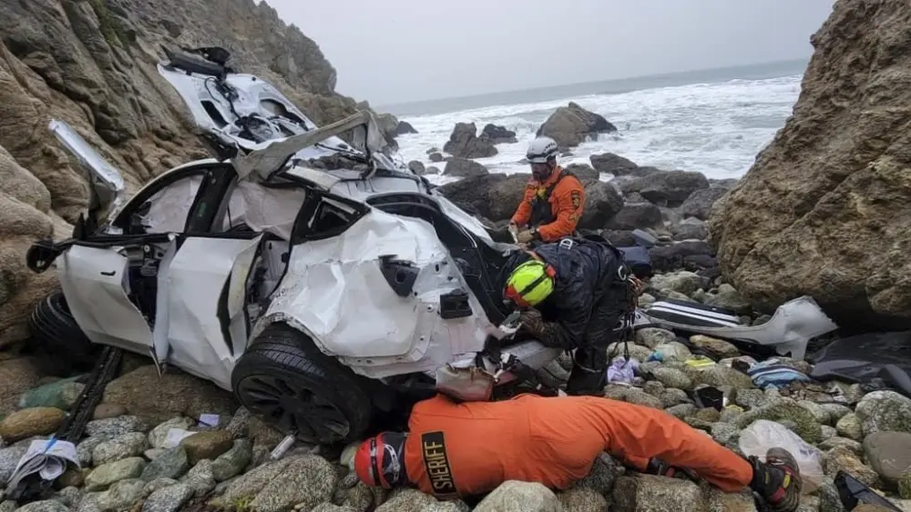 california-car-falls-off-cliff