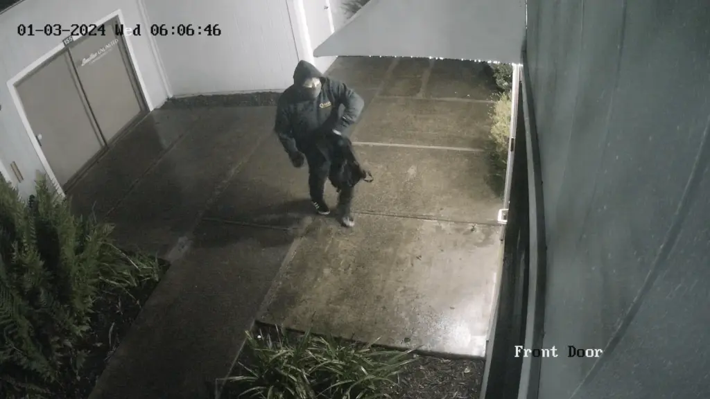 suspected-vandal-on-lynch-creek-way-1-3-24-petaluma-police