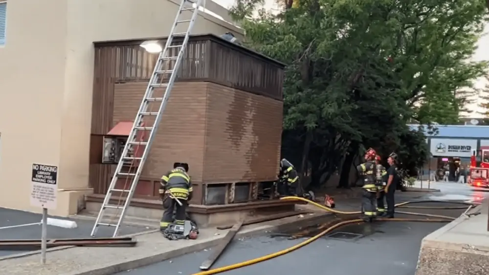 fire-behind-sonoma-county-library-7-4-23-santa-rosa-fire-department