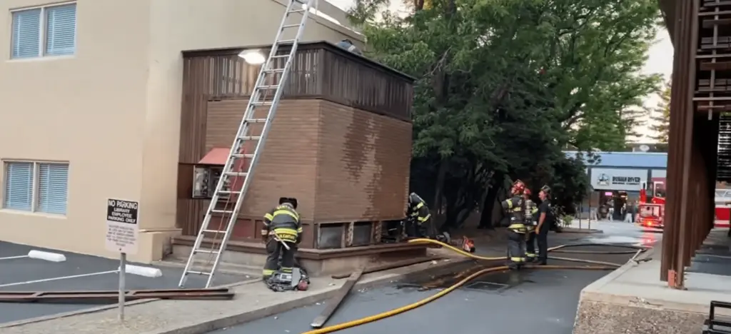fire-behind-sonoma-county-library-7-4-23-santa-rosa-fire-department