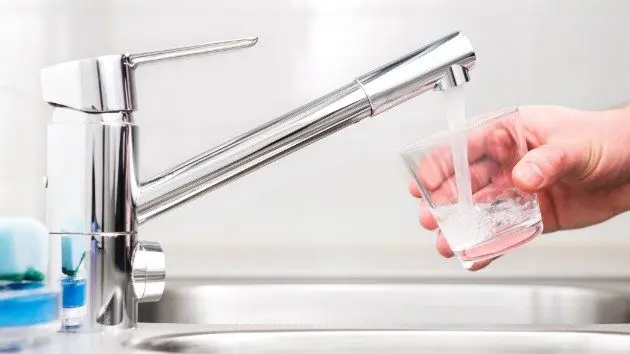 istock_32019_tapwater