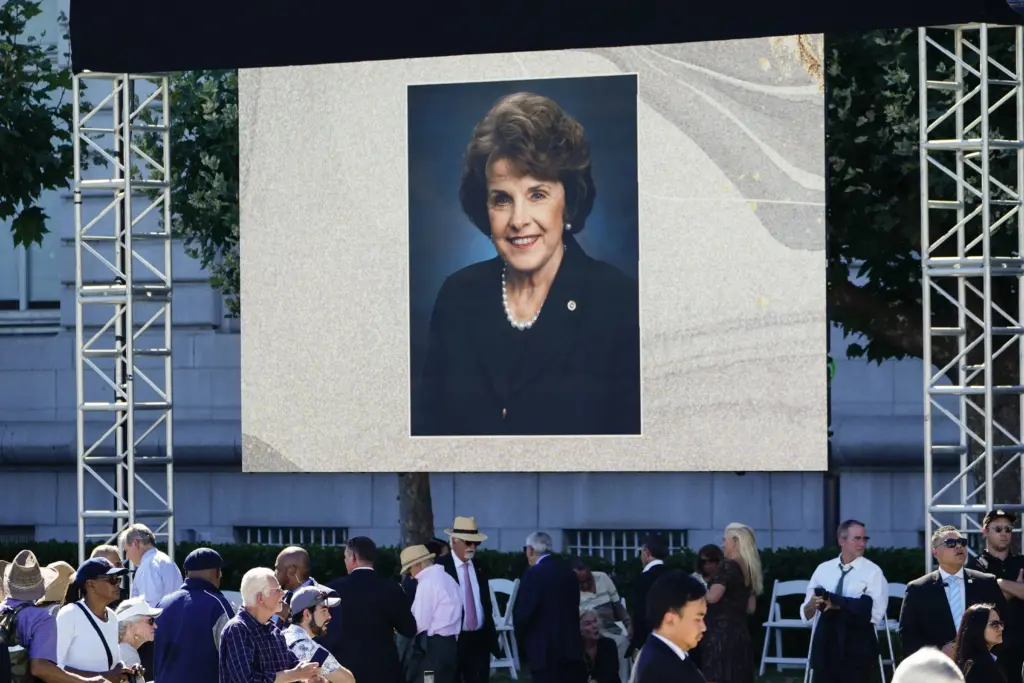 dianne-feinstein-san-francisco-2
