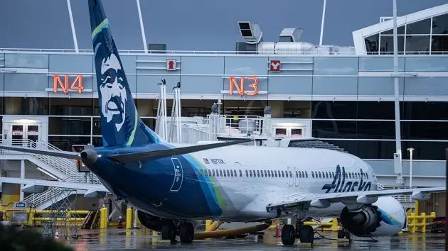 alaska-airlines-grounds-its-fleet-of-65-boeing-737-max-9s-after-fuselage-section-blew-out-in-flight