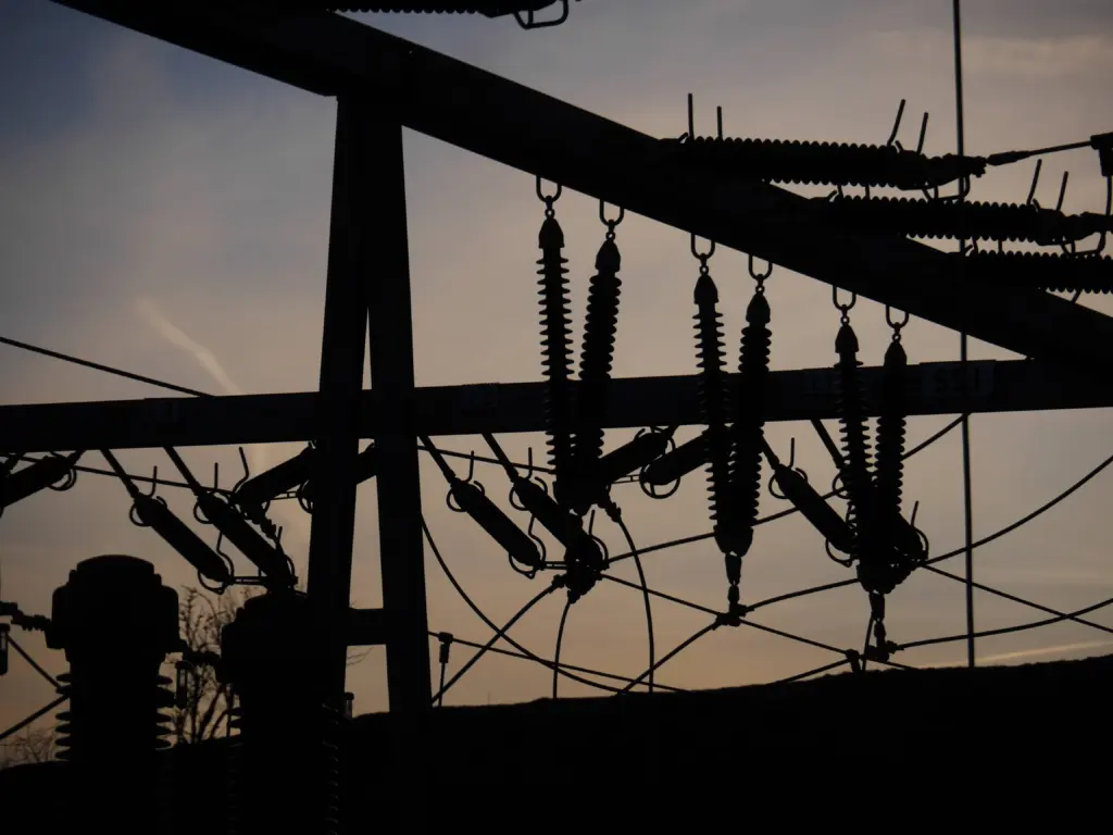electricalpowergridinsilhouette