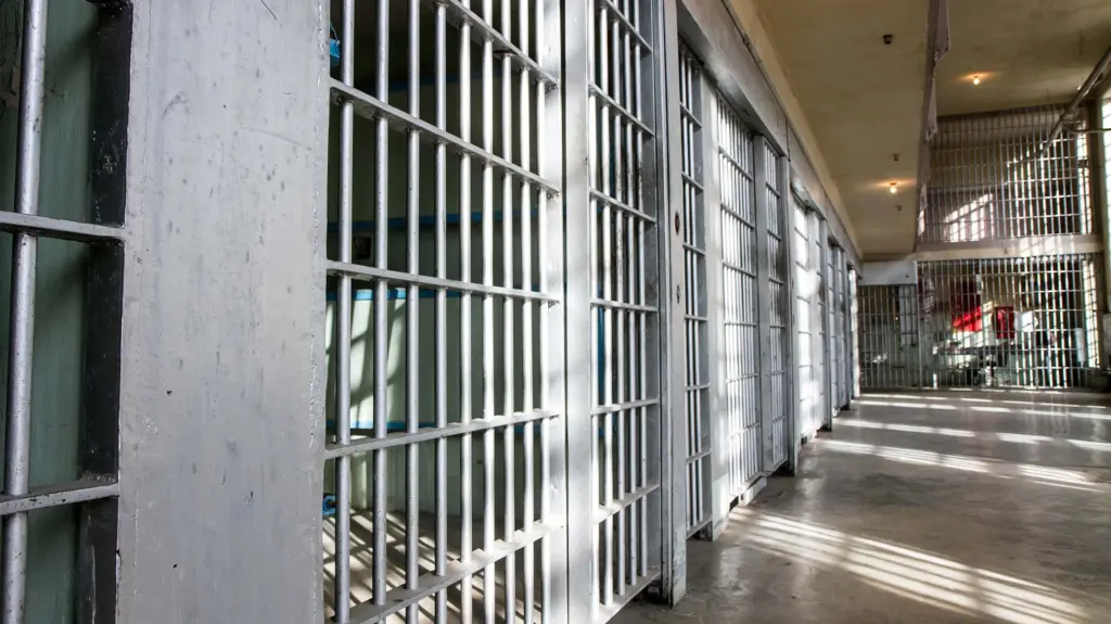 prison-bars-all-locked-up