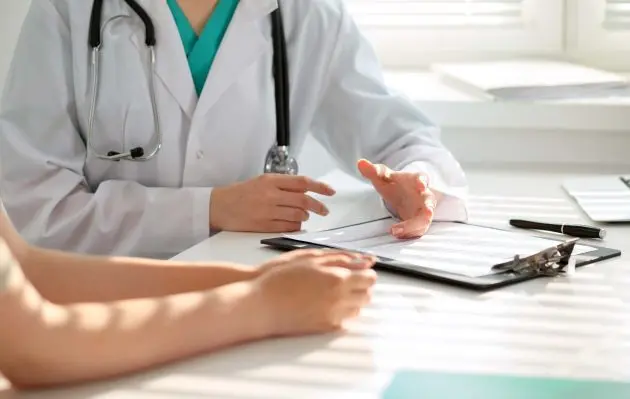 doctor-patient-talking-with-hands-e1550587972830