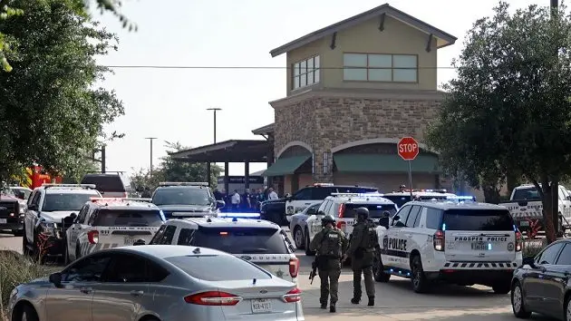 multiple-casualties-reported-after-shooting-at-outlet-mall-in-texas
