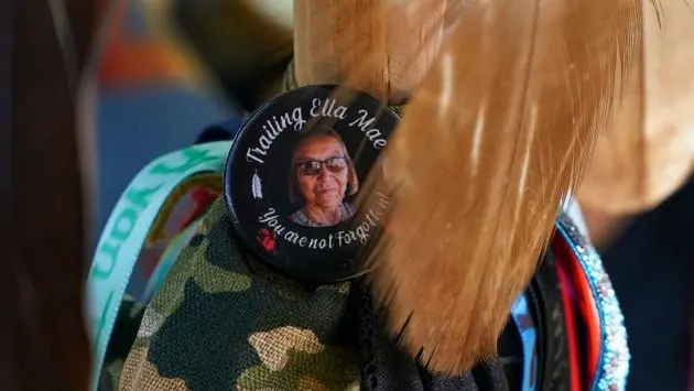 trailing-ella-mae-a-navajo-woman-walks-from-arizona-to-d-c-to-spotlight-her-missing-aunt-and-other-victims