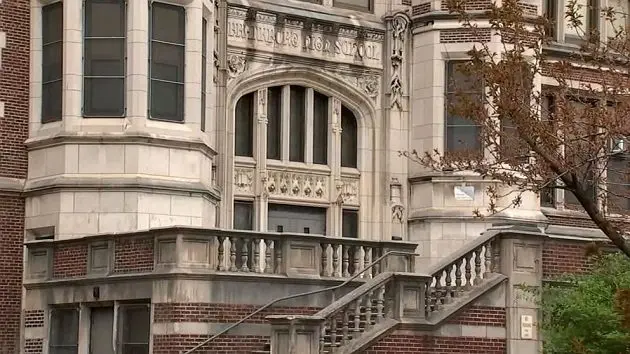 wpvi_040823_frankfordhighschoolphiladelphia528311