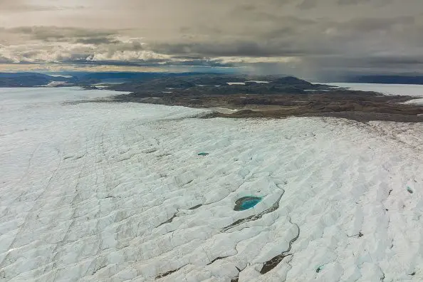 summertime-in-greenland