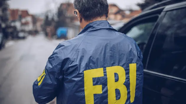 getty_3823_fbi989124