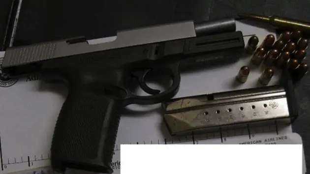 airport-gun_1686308005570_hpmain_16x9_992994843