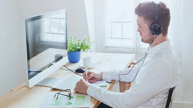 thinkstock_112217_computer