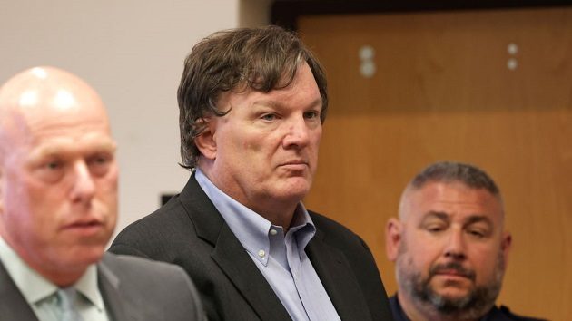 accused-serial-killer-rex-heuermann-in-court-on-long-island