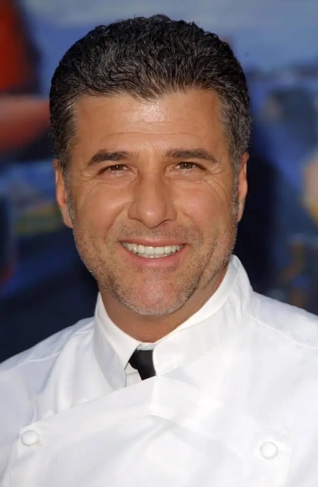 michaelchiarelloattheworldpremiereofratatouille-kodaktheatre-2