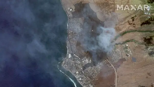 wildfire-lahaina-maui-hawaii-august-9-2023-02-maxar-overview-satellite-imagery-after-the-lahaina-wildfire-still-showing-smoldering-smoke-please-use-satellite-image-c-2023-maxar-technologi