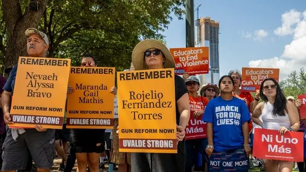 march-for-lives-activists-rally-with-uvalde-families-to-call-on-governor-abbott-to-increase-gun-safety-measures