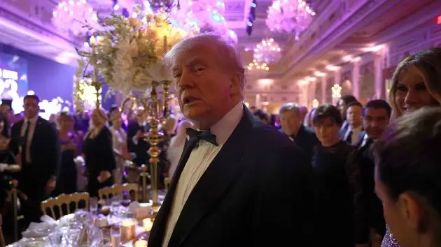 donald-trump-addresses-the-press-on-new-years-eve-at-mar-a-lago-mansion