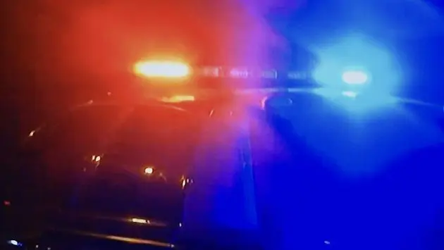 police-patrol-lights-on-car-roof-3