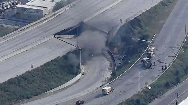 wpvi_collapsedhighway_061123659148