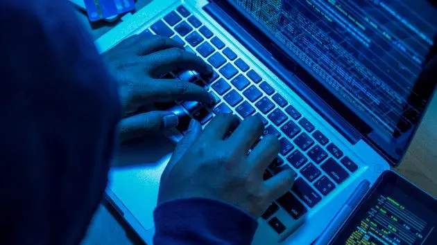gettyrf_82522_hackerkeyboard761614