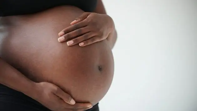 gettyrf_3122_pregnantbelly857473