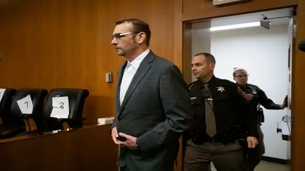 trial-begins-for-james-crumbley-father-of-school-shooter-ethan-crumbley-3
