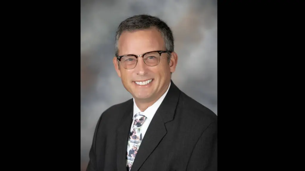 john-laughlin-headshot