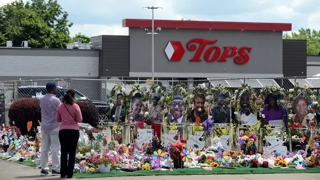 buffalo-supermarket-where-10-people-died-in-mass-shooting-prepares-to-re-open
