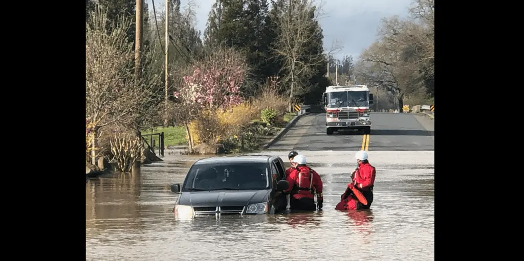 water-rescue-on-slusser-road-3-14-23-sonoma-county-fire-distrtict