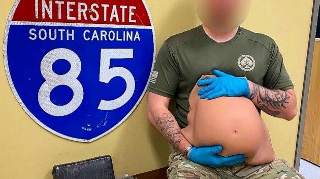 fake-belly-smuggle-cocaine-ht-moe-01-230515_1684155823523_hpembed_15x16_992278900