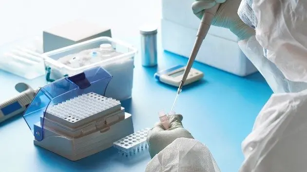 istock_4820_labtestingcovid