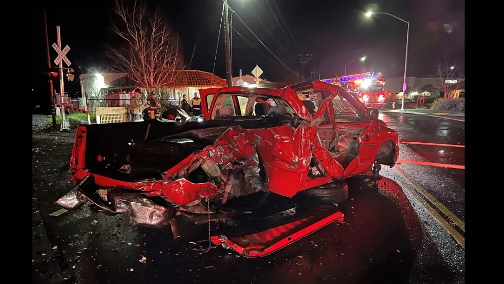 california-boulevard-railroad-crossing-crash-site-napa-police