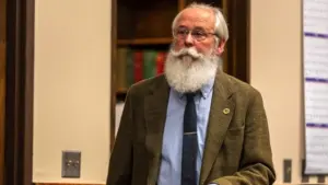 kohberger-prosecutor-bill-thompson-gty-jt-230817_1692314455140_hpembed_3x2_992455830