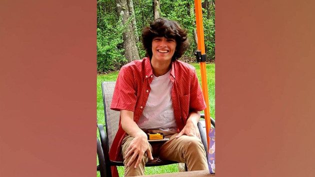 gavin-guffey-main-ht-jt-230516_1684272403379_hpmain_16x9_992281298131