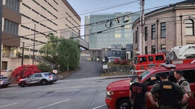 washington-jail-incident_1684402746889_hpmain_16x9_99228129204138