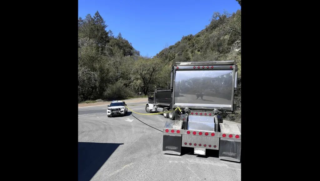 porter-creek-road-stabbing-scene-4-14-23-sonoma-sheriff
