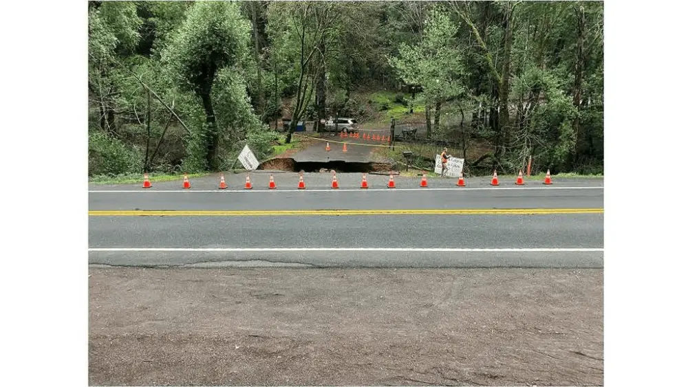 sinkhole-outside-of-creekside-cabins-county-of-mendocino