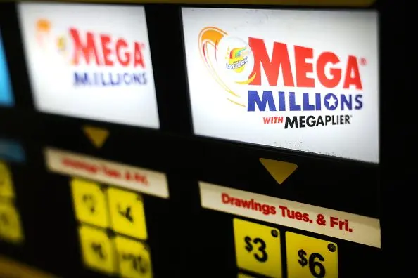 mega-millions-lottery-jackpot-reaches-past-1-billion-dollars-2