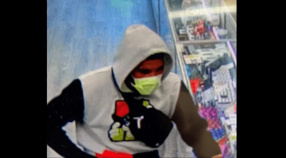 armed-robbery-suspect-at-university-square-shopping-center-in-rohnert-park-rohnert-park-department-of-public-safety