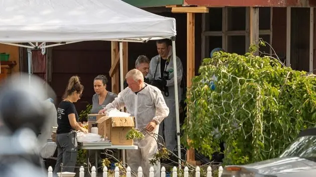 long-island-investigators-remove-evidence-from-home-of-suspected-serial-killer-rex-heuermann