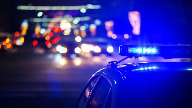 night-police-car-lights-in-city-close-up-with-selective-focus-and-bokeh