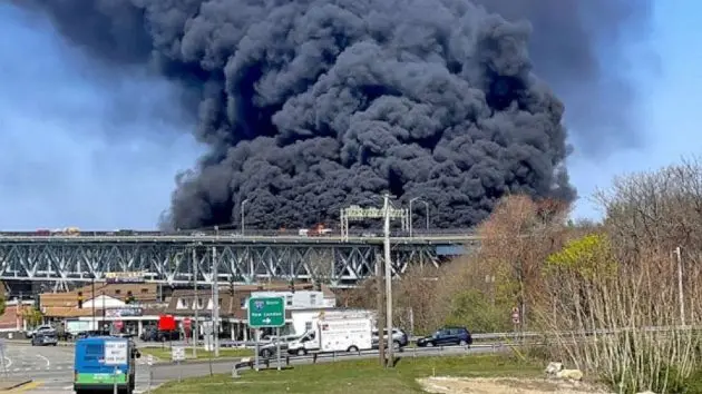 connecticut-crash-ht-jt-230421_1682098089806_hpmain_16x9_992-2502703