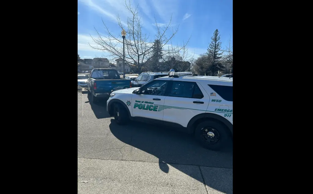 windsor-police-arresting-trevor-adam-gibney-for-drug-possession-windsor-police